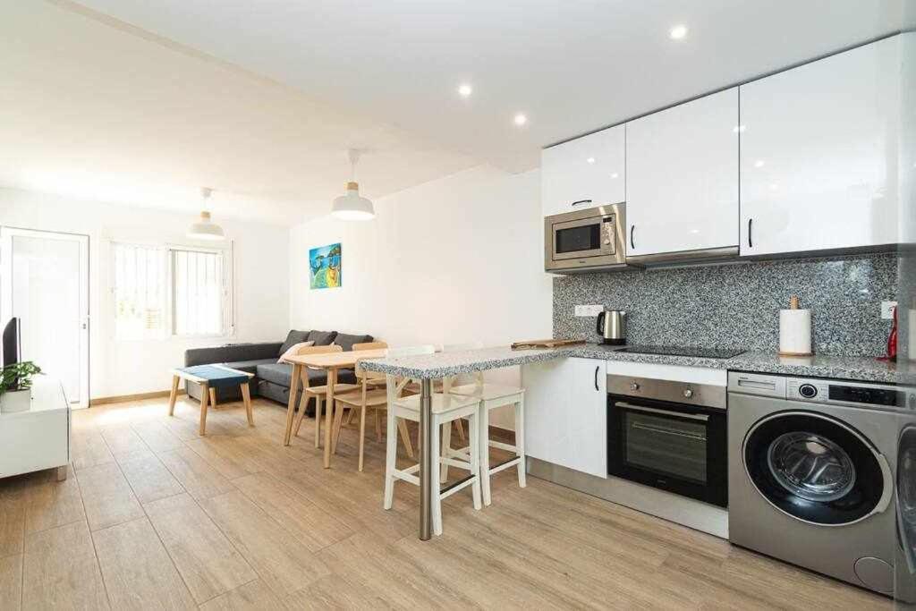 Casablanca 4 Apartamento Con Jardin Privado フエンヒロラ エクステリア 写真