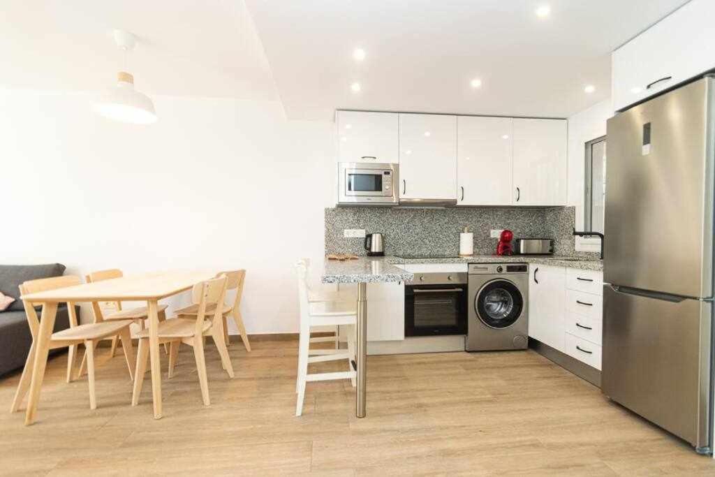 Casablanca 4 Apartamento Con Jardin Privado フエンヒロラ エクステリア 写真