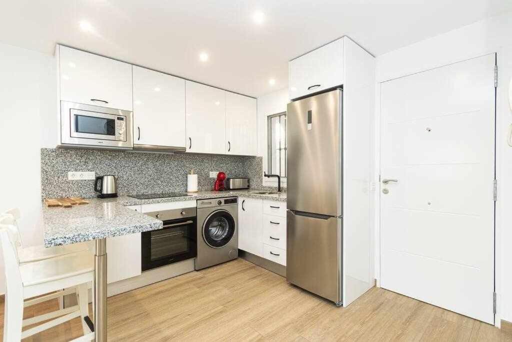 Casablanca 4 Apartamento Con Jardin Privado フエンヒロラ エクステリア 写真